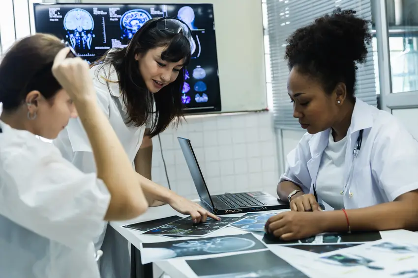 Health Information Technologists