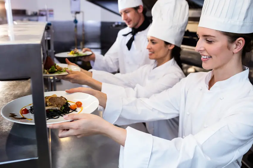 Institution and Cafeteria Cooks