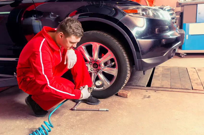 Tyre Technicians