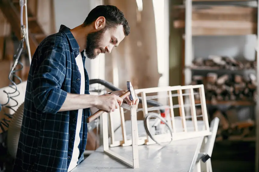 Model Makers, Wood