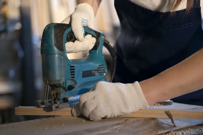 Hand Cutters and Trimmers