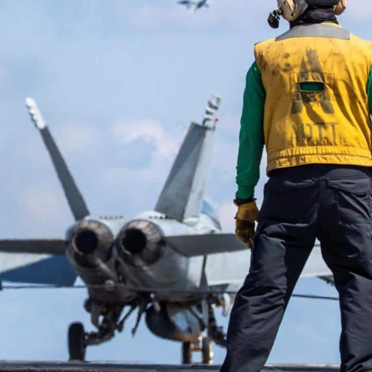 Flight Deck Specialists